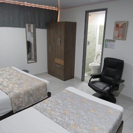 Hotel A & A Santa Alejandria Medellin Exterior photo