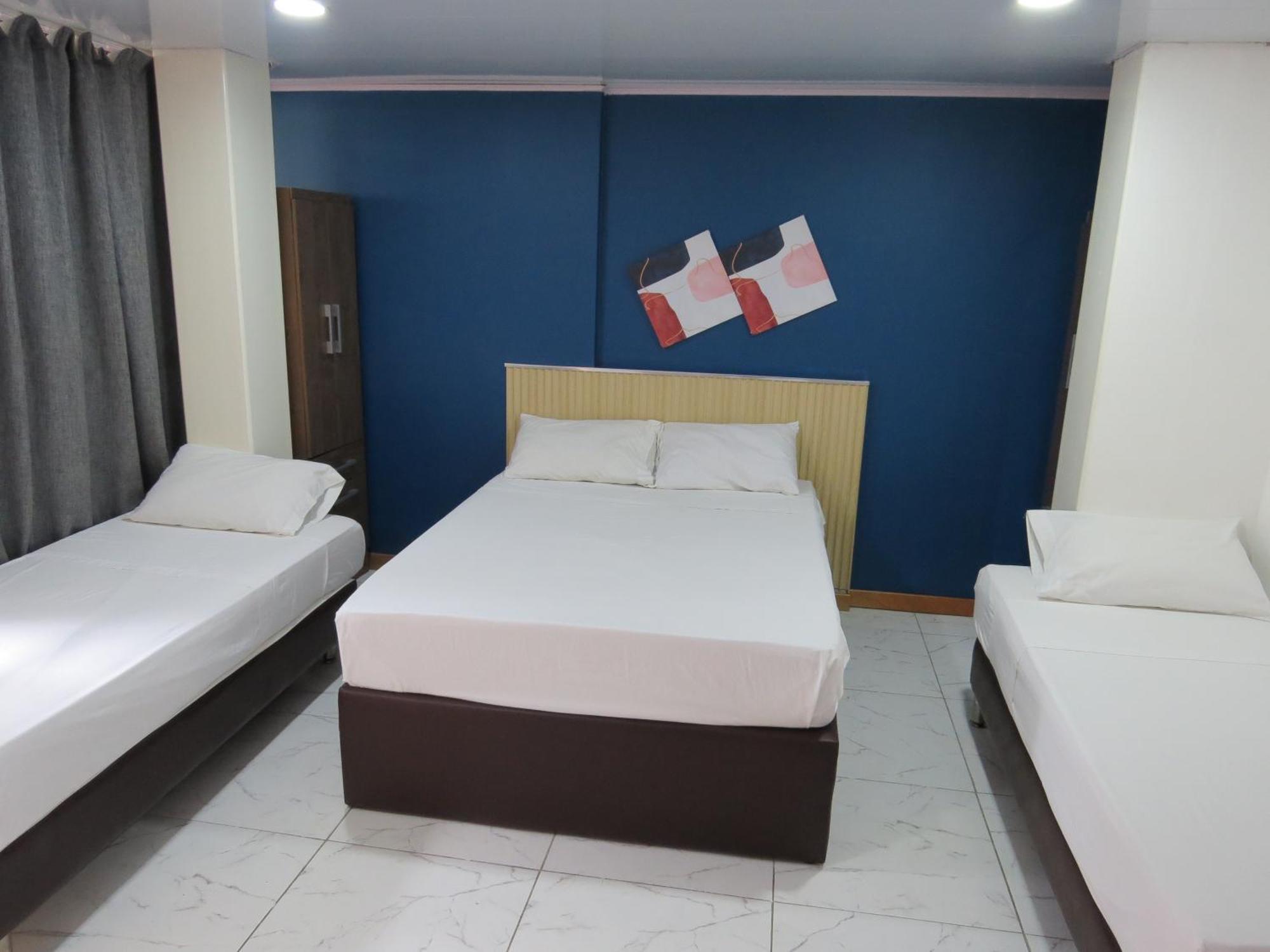 Hotel A & A Santa Alejandria Medellin Exterior photo